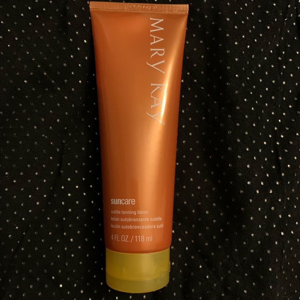 NWOT Mary Kay Subtle Tanning Lotion